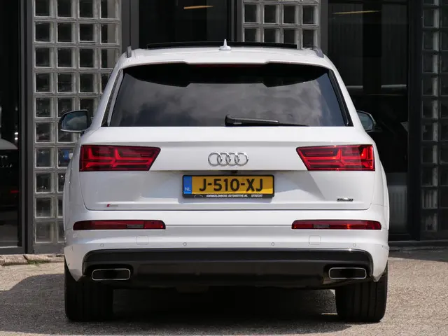 Audi Q7 3.0TDi QUATTRO/ S-LINE/ PANORAMADAK/ 2017 Diesel 18