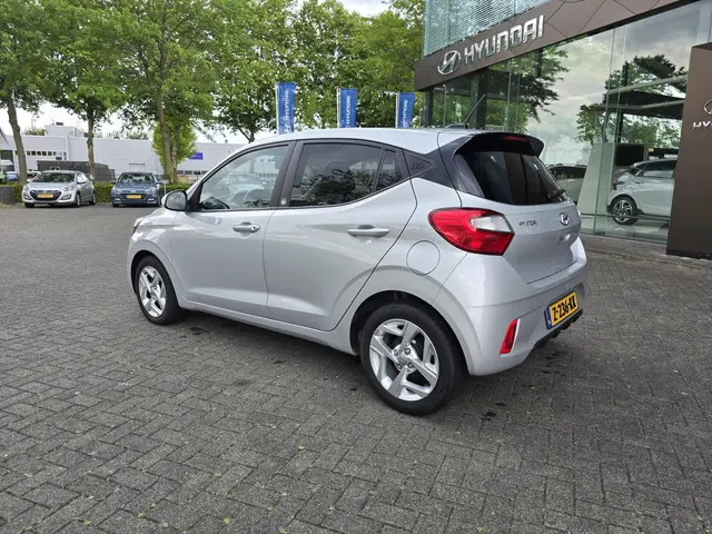 Hyundai i10 1.0 Comfort 2021 Benzine 4