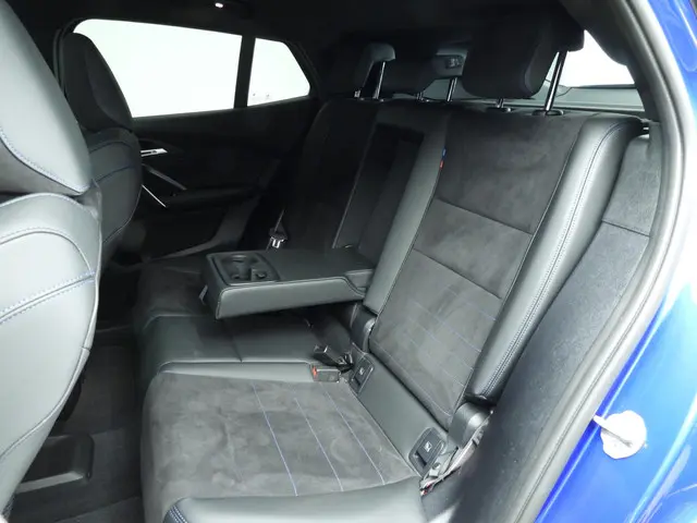 BMW iX2 eDrive20 2024 Elektrisch 8