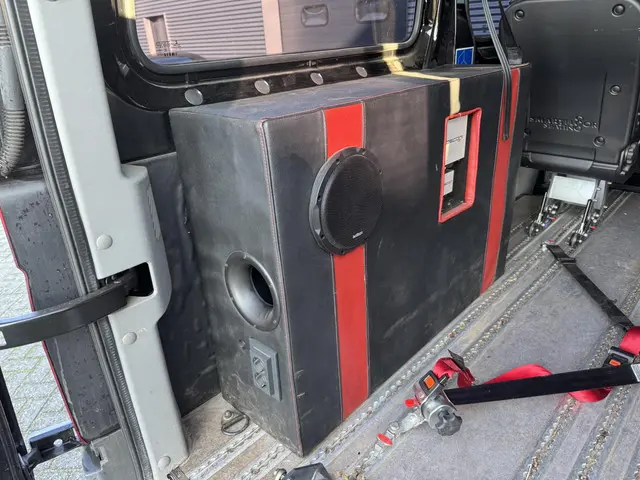 Volkswagen Crafter 30 2.0 TDI L1H2 BM 2014 Diesel 24