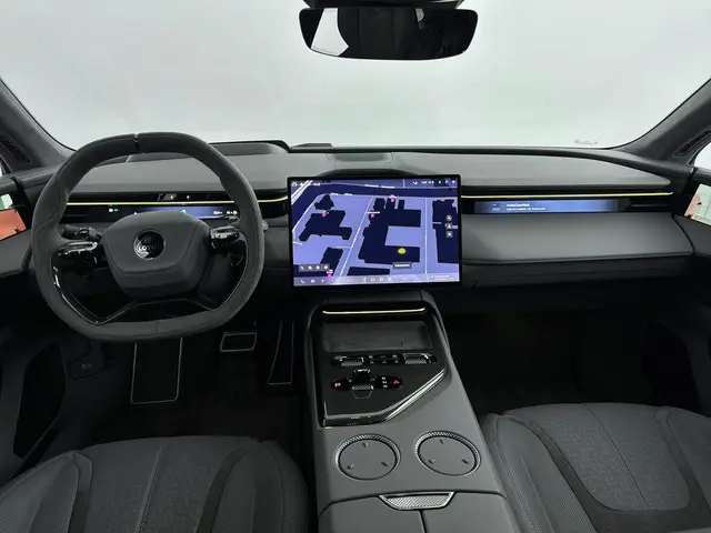 Lotus Emeya R 102kWh/919pk 2024 Elektrisch 13