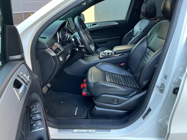 Mercedes-Benz GLE Coupé AMG 43 4MATIC 2017 Benzine 14