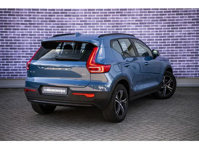 Volvo XC40 2.0 B4 Plus Dark 2025 Benzine 17