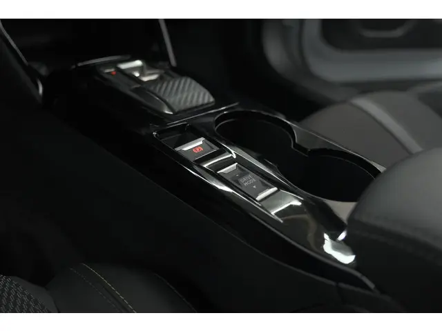 Peugeot 2008 PureTech 130 EAT8 GT 2024 Benzine 43