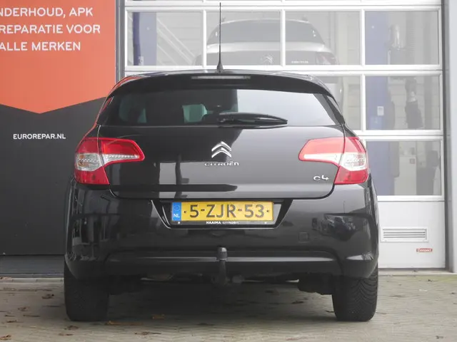 Citroën C4 1.2 PureTech Tendance 2015 Benzine 4