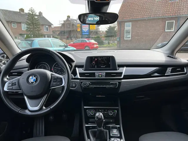 BMW 2 Serie Active Tourer 218i Sport 2015 Benzine 9