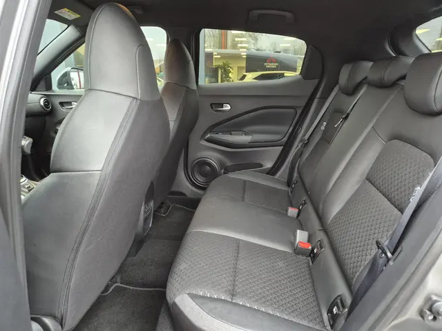 Nissan Juke 1.6 Hybrid N-Connecta 2024 Hybride Benzine 7