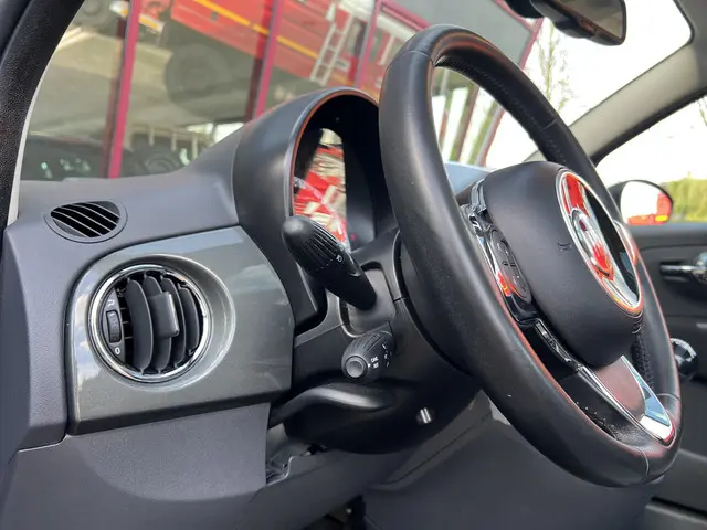 Fiat 500 0.9 TwinAir Turbo Lounge 2017 Benzine 13