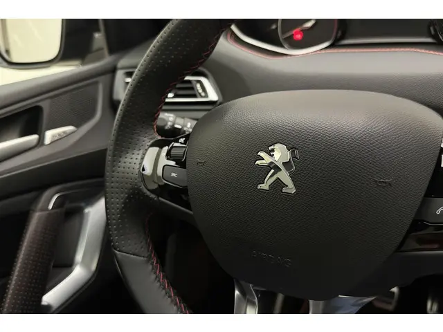 Peugeot 308 SW 1.2T GT-line 2019 Benzine 19