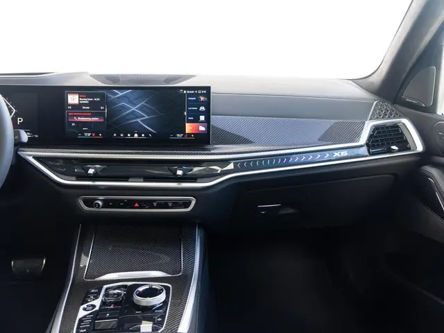 BMW X5 xDrive50e 2025 Hybride Benzine 9