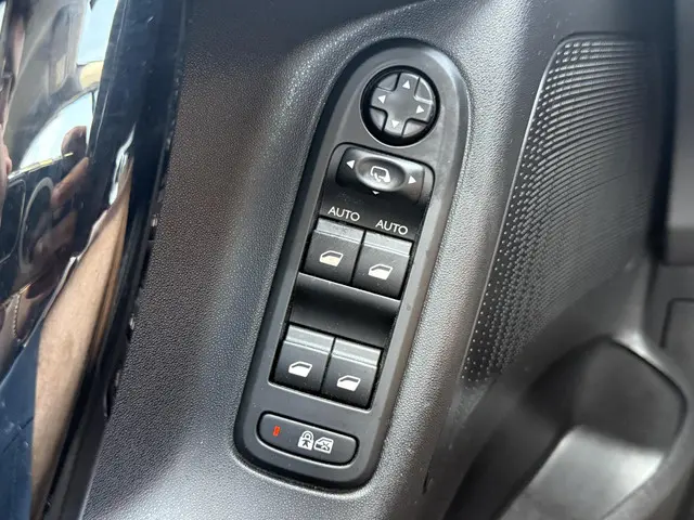 Citroën C3 1.2 PureTech Collection 2015 Benzine 18