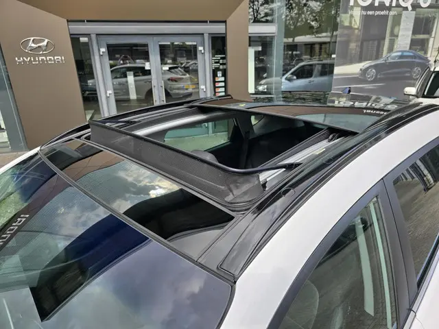 Hyundai Tucson 1.6 T-GDI Premium AUT/trekhaak 2019 Benzine 42