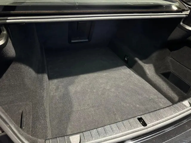 BMW 7 Serie 750i xDrive 2017 Benzine 21