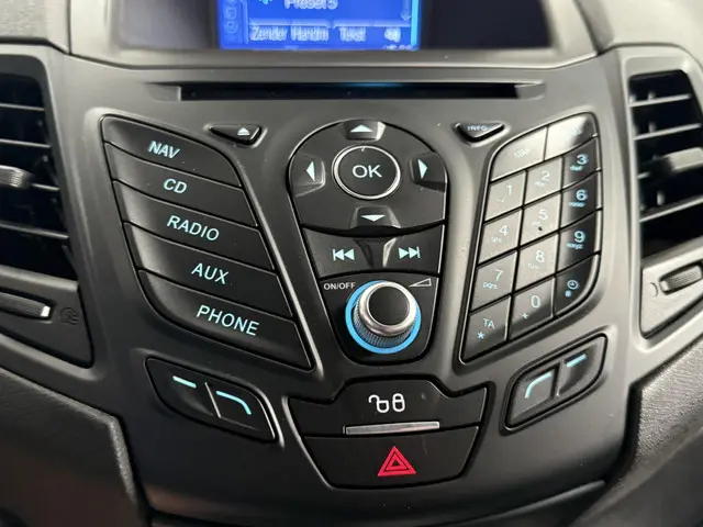 Ford Fiesta 1.0 EcoBoost ST Line 2017 Benzine 24