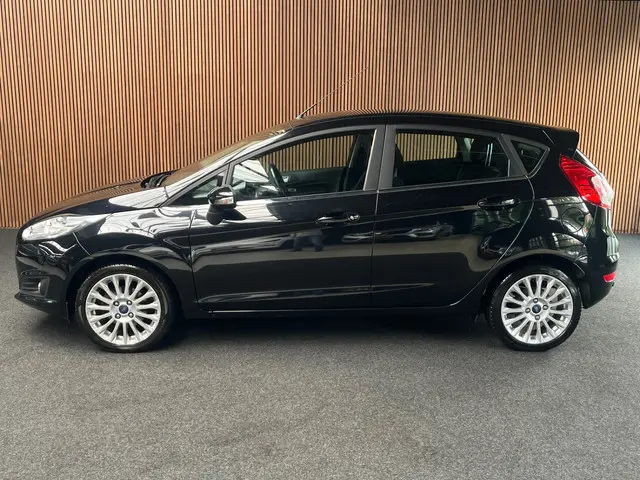 Ford Fiesta 2