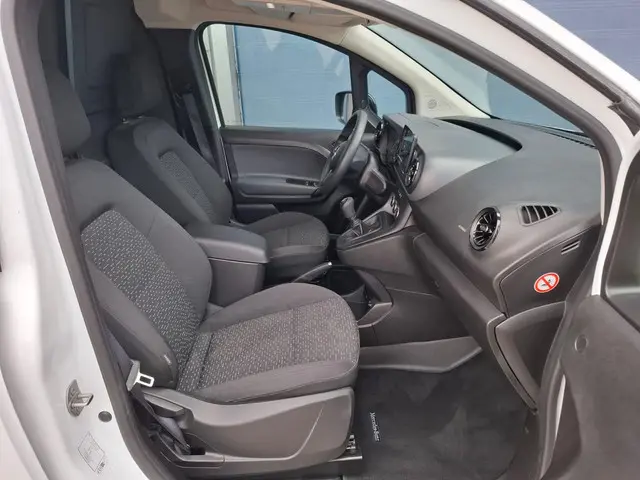 Mercedes-Benz Citan 108 CDI L1 Base 2023 Diesel 27