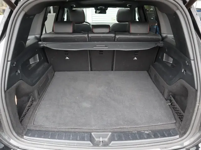 Mercedes-Benz 200-klasse GLB AMG Line 2023 Benzine 7