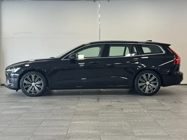 Volvo V60 2.0 B4 Inscription 2021 Benzine 18