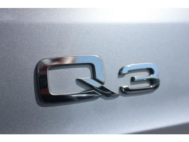 Audi Q3 35 TFSI Advanced 2019 Benzine 37