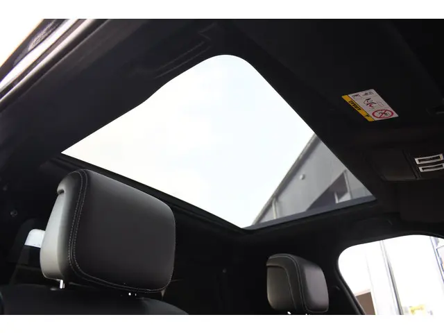 Land Rover Discovery 3.0 D300 HSE 2021 Diesel 26