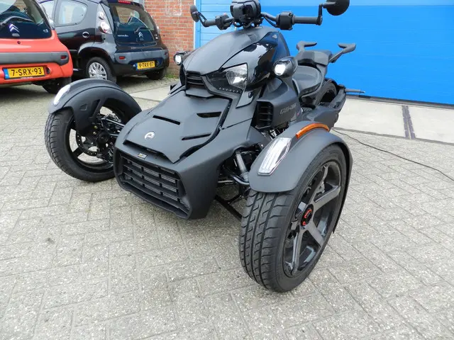 Can-Am Ryker Tour 900 2023 Benzine 3