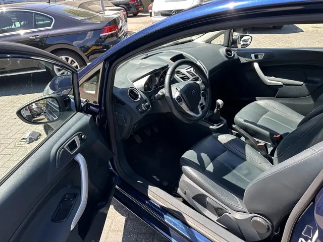 Ford Fiesta 1.25 Titanium 2012 Benzine 11