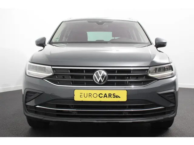 Volkswagen Tiguan 1.5 TSI DSG Active 2022 Benzine 4
