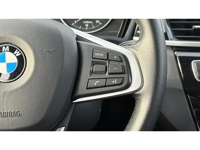 BMW X1 xDrive20i 2018 Benzine 17