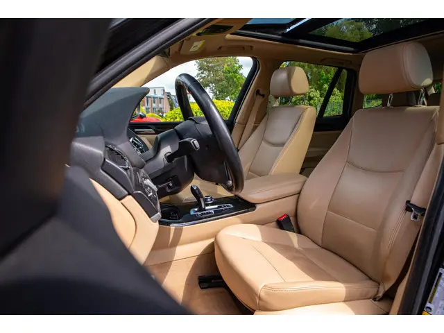 BMW X3 xDrive35i High Executive 2014 Benzine 12