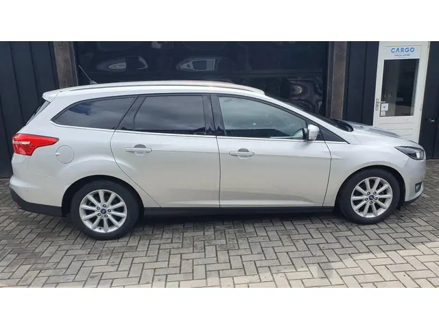 Ford Focus Wagon 1.5 TDCI Titanium 2017 Diesel 9