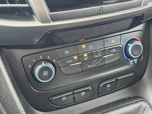 Ford Transit Connect 1.0 Ecoboost L2 Trend 2022 Benzine 21