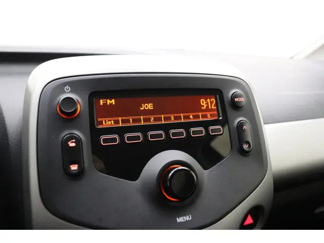 Citroën C1 1.0 e-VTi Selection 2016 Benzine 19