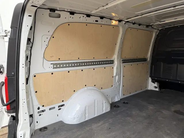 Mercedes-Benz Vito 114 2.1 CDI 2021 Diesel 13