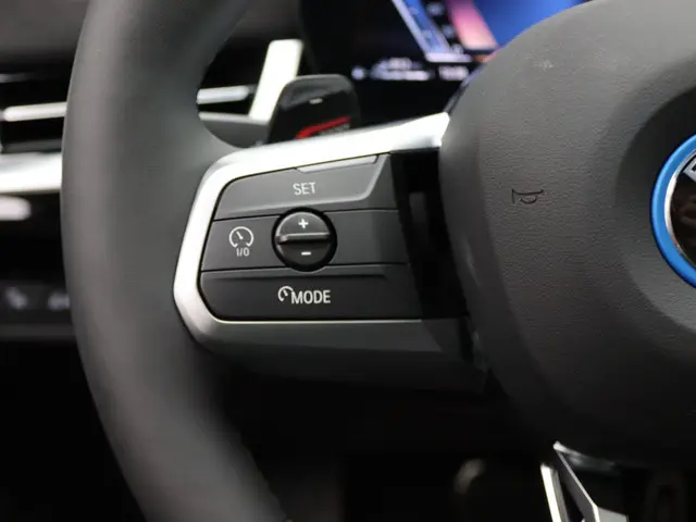 BMW X1 xDrive25e 2025 Hybride Benzine 16