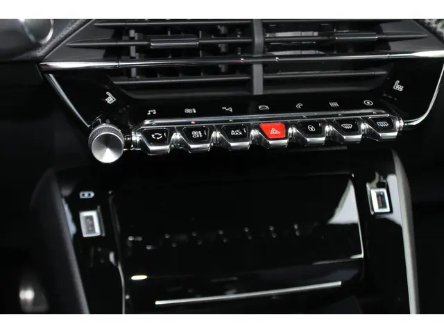 Peugeot e-2008 EV GT 50 kWh 2020 Elektrisch 21