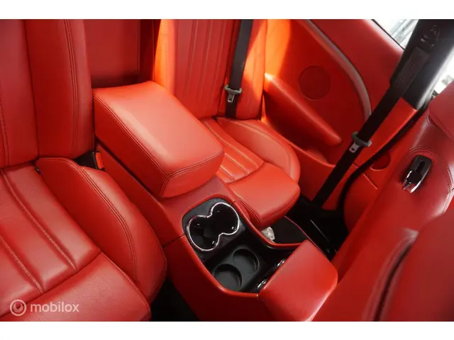 Maserati GranTurismo 4.2 V8 LAGE KM STAND!! 2012 Benzine 19