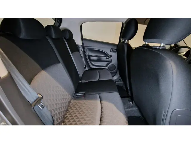 Mitsubishi Space Star 1.2 Connect+ 2022 Benzine 4