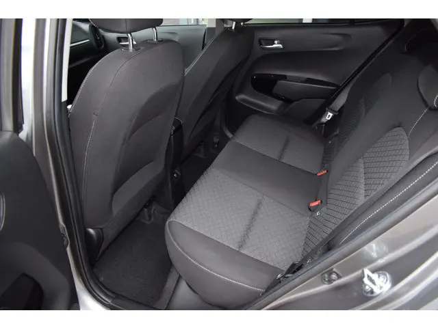 Kia Picanto 1.0 DPI DynamicPlusLine 5-Drs 2024 Benzine 5