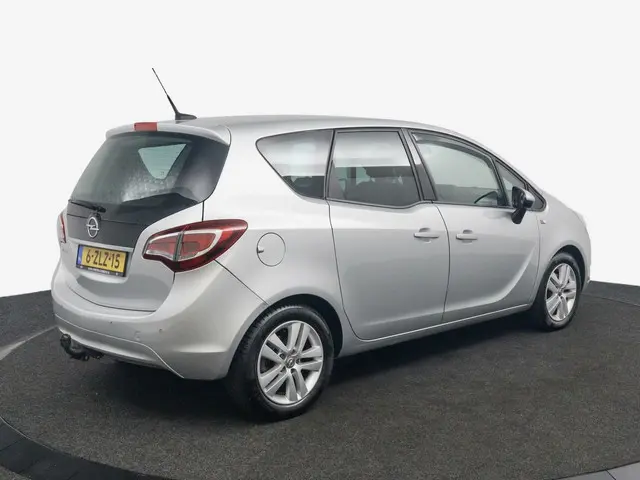 Opel Meriva 1.4 Turbo Cosmo grijs 2015 Benzine 4