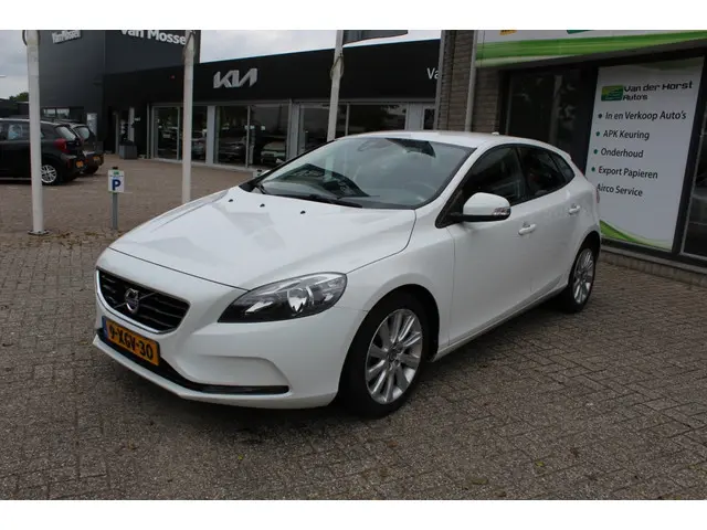Volvo V40 1.6 T2 2014 Benzine 2