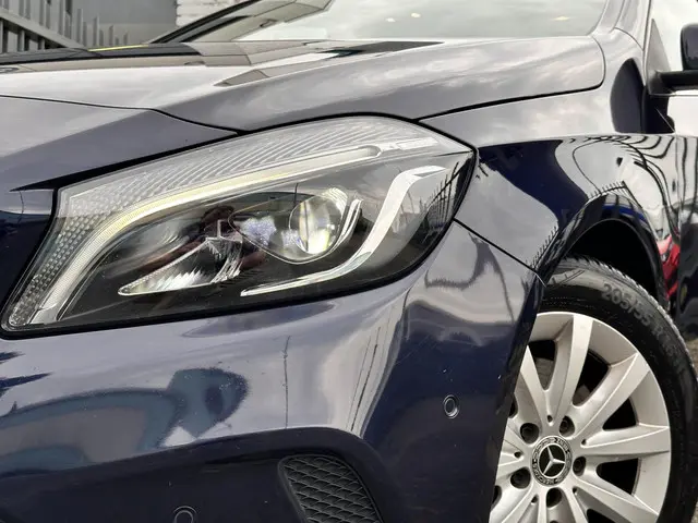 Mercedes-Benz A-Klasse 160 Ambition 2018 Benzine 13
