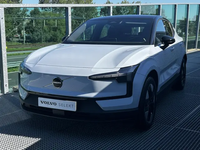 Volvo EX30 Single Motor Plus 51 kWh 2024 Elektrisch 5