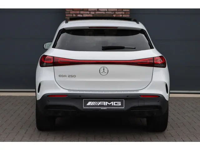 Mercedes-Benz EQA 250 AMG Line 67 kWh | 2022 Elektrisch 15