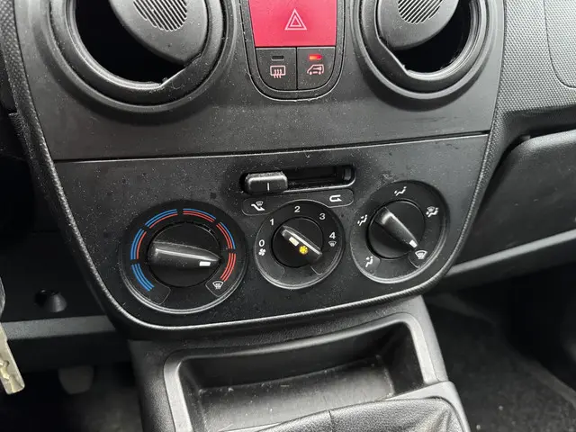 Peugeot Bipper 1.3 BlueHDi XT Profit + 2017 Diesel 15