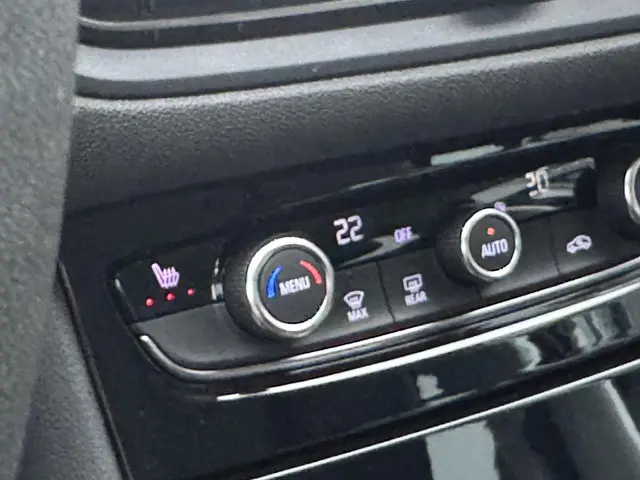 Opel Grandland 1.2 Turbo GS 2024 Benzine 24