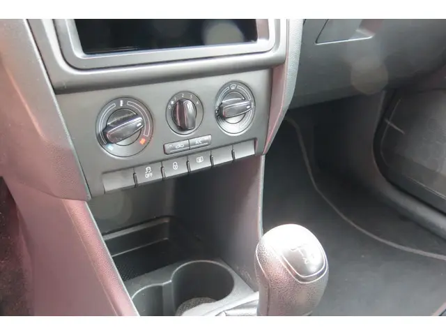 Škoda Rapid Spaceback 1.2 TSI Greentech 2015 Benzine 12