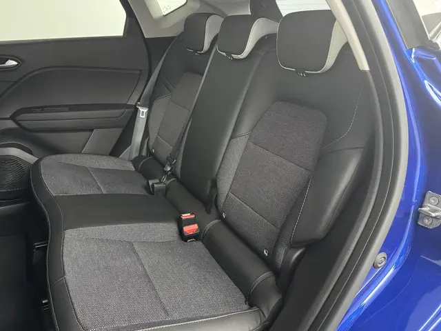 Renault Captur 1.0 TCe 90 techno 2024 Benzine 21
