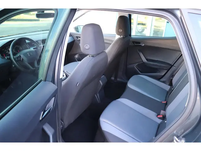 SEAT Arona 1.0 TSI Style Business Intense 2019 Benzine 13
