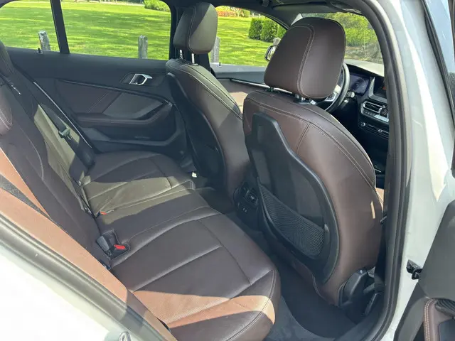BMW 1 Serie 116i M Sport Shadow 2021 Benzine 21