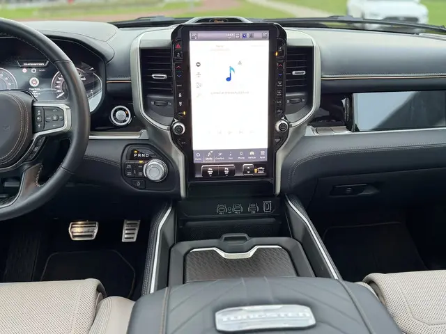 Dodge Ram Pick-Up 1500 H.O. 3.0L H.O. TUNGSTEN 2024 Benzine 21